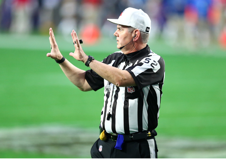 how much does an nfl ref make