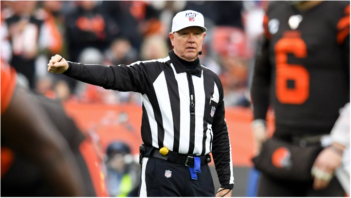 how much does an nfl ref make