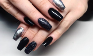 Mix Designs for Black Nails